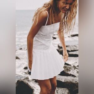 ZARA White Eyelet Mini Dress Small Corset Fit Tennis Vacation Bridal Cottagecore